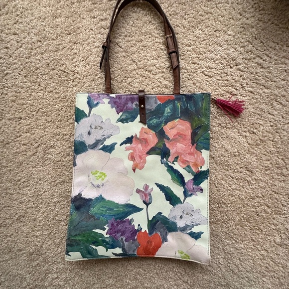 House of Disaster (1916) floral handbag. - Picture 3 of 6